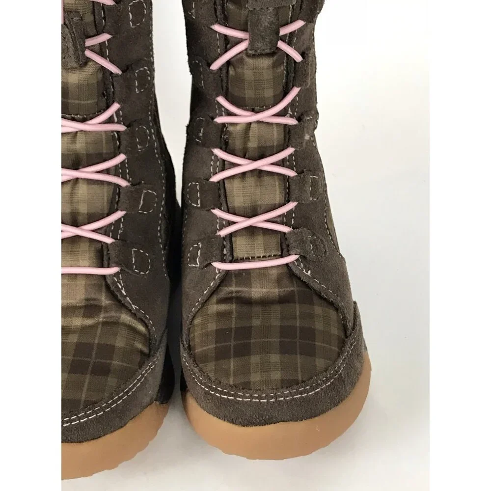 Teva Girls Lenawee‎ Boots Toddlet Size 10 Tall Faux Fur Plaid Lace Up Brown Pink